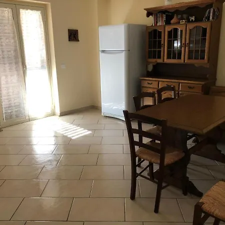 Nick & Santo's Holiday Homes Giardini Naxos